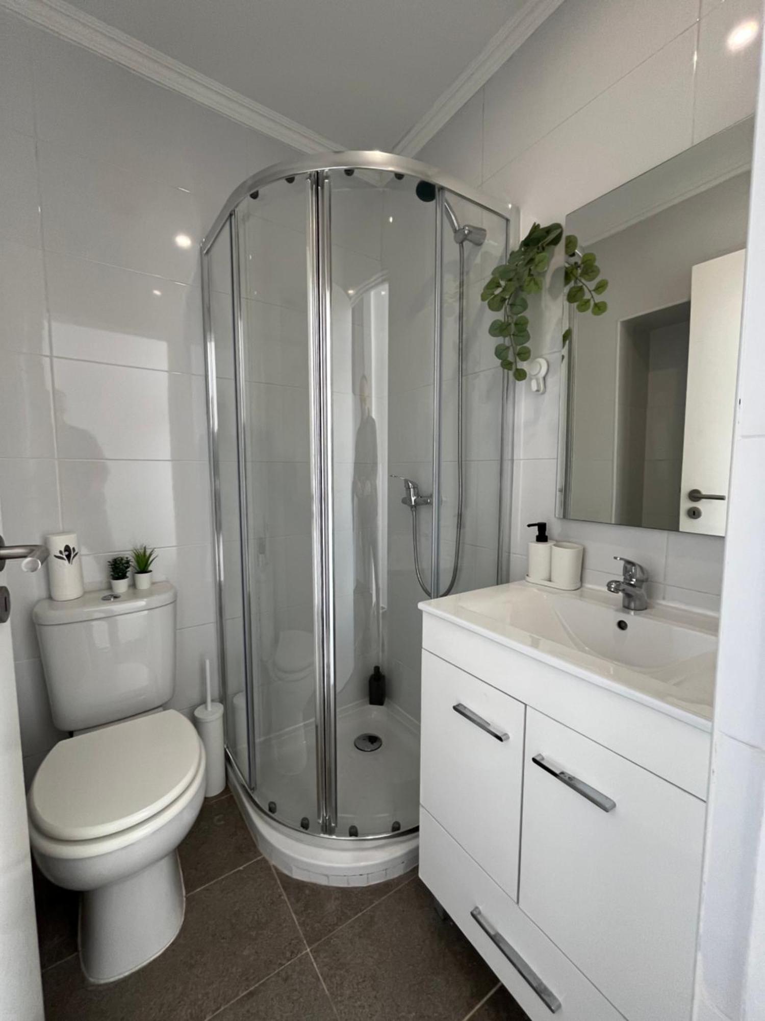 Quarto No Apartamento Pombal Lisboa Экстерьер фото