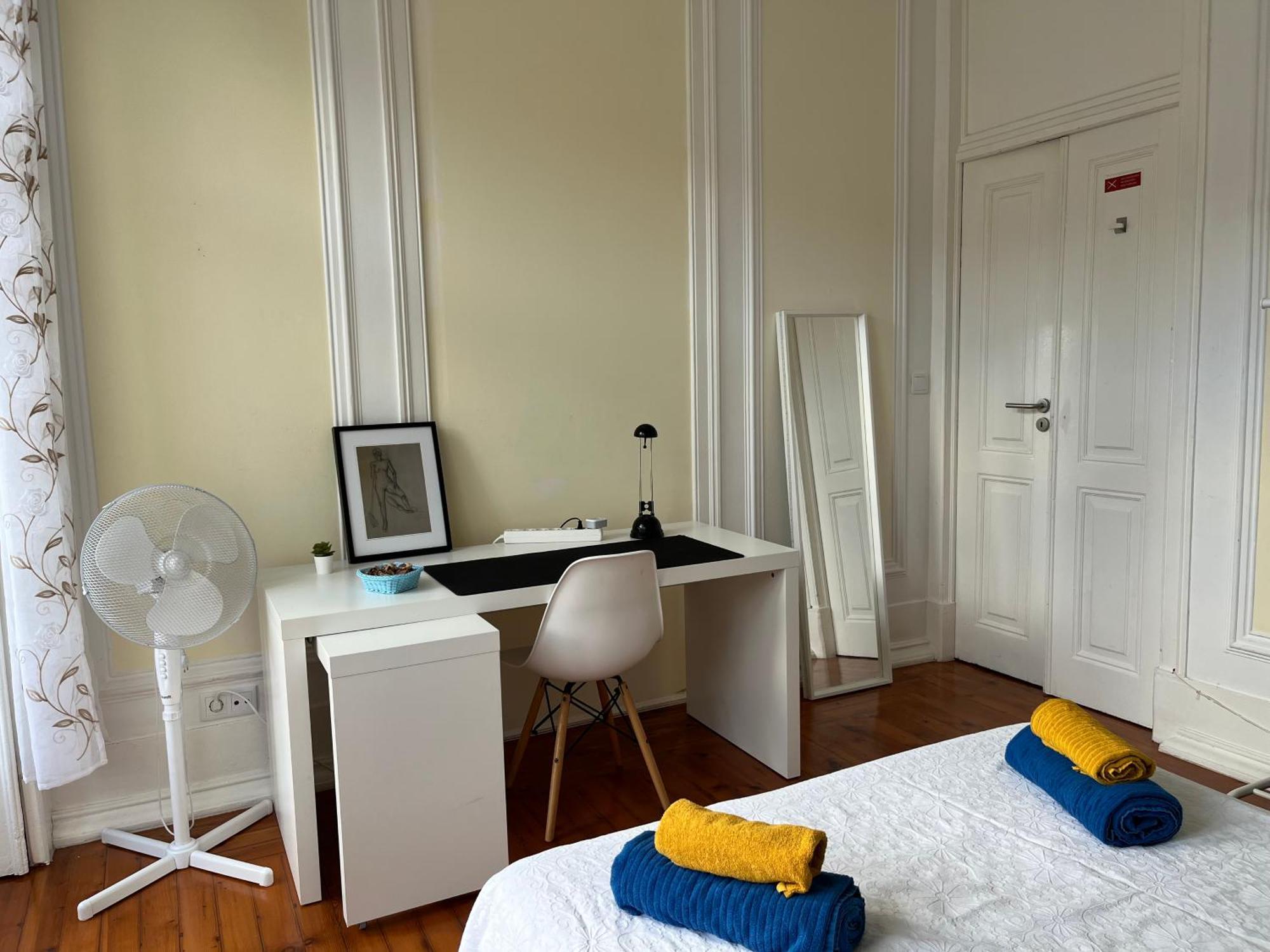 Quarto No Apartamento Pombal Lisboa Экстерьер фото